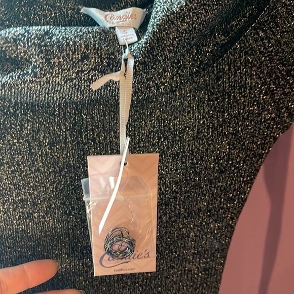 New with tags, top blouse from Candies - Picture 3 of 4